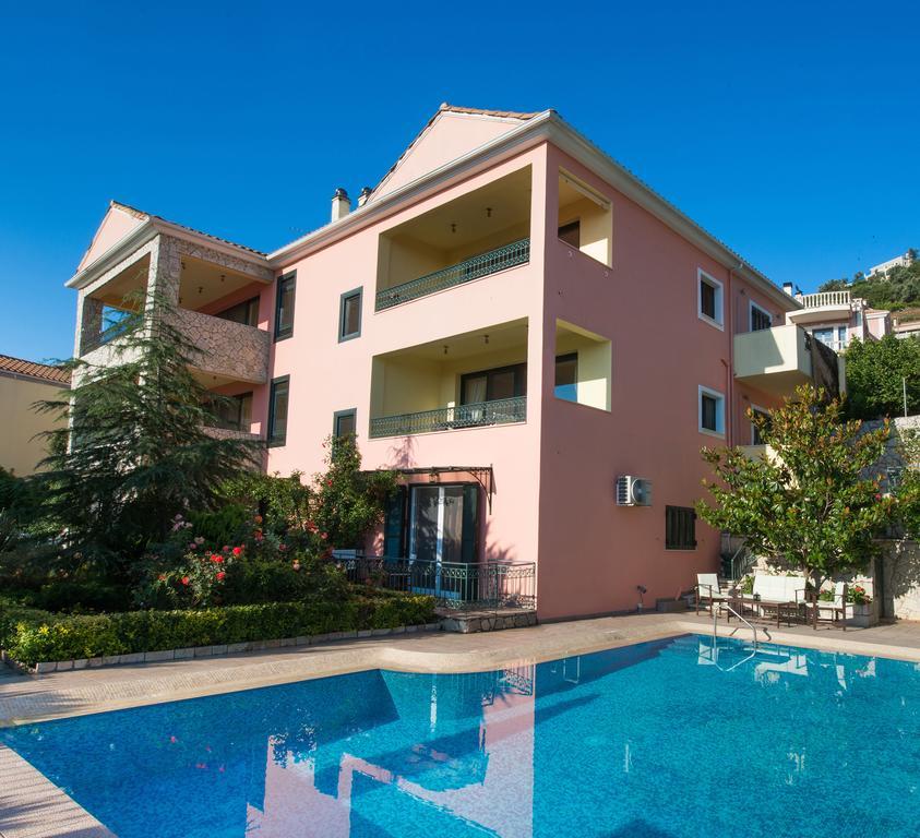 Pirofani Villa Apartments Apolpaina Exterior foto